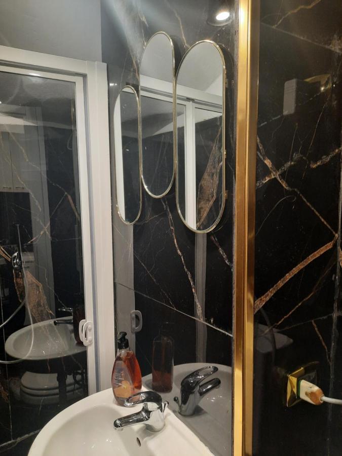 Casa Suite Del Cardinale Napoli Bagian luar foto
