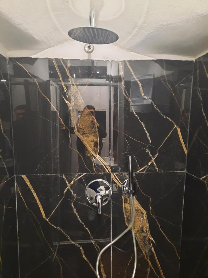Casa Suite Del Cardinale Napoli Bagian luar foto